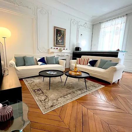 Appartamento Malesherbes
